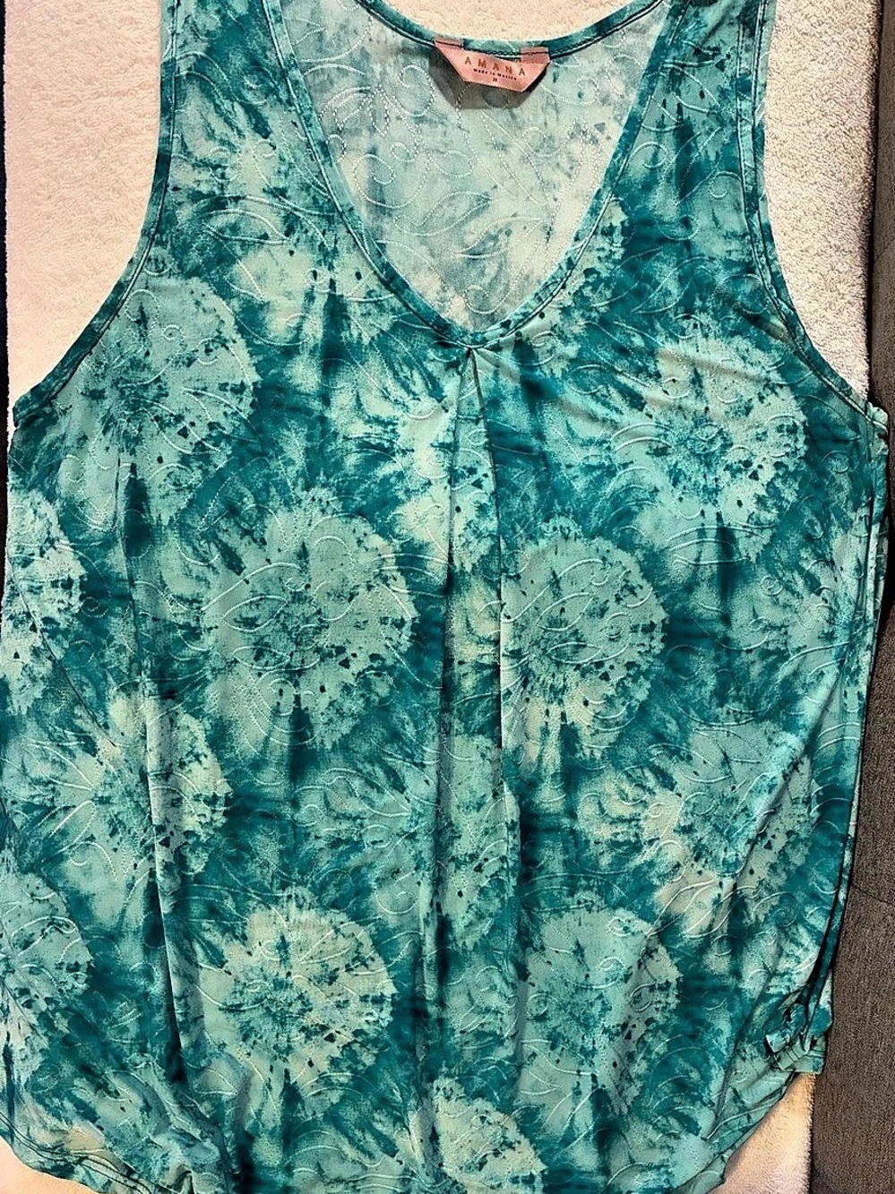 AMANA Floral Tank Top in Blue & Green 2X Like New - Picture 5 of 7